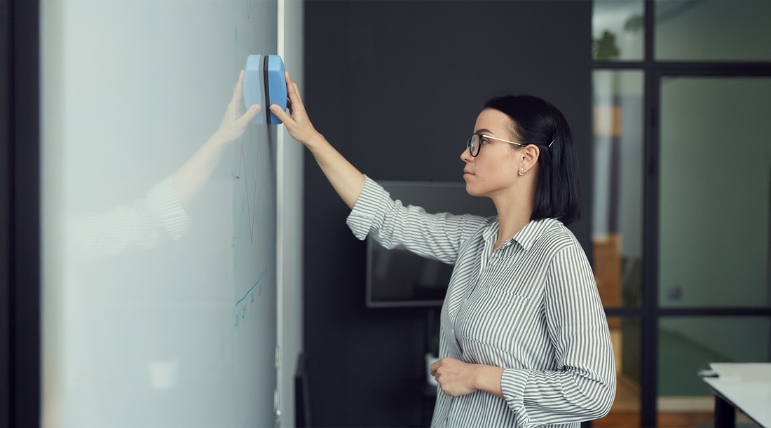 Atendimento Nota 1000: Como Orientar Seus Clientes a Cuidarem dos Quadros Brancos Stalo